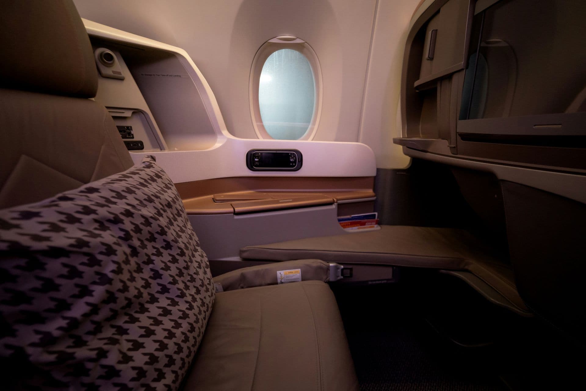 Sky-High Comfort: The Future of Luxury in Airline Travel