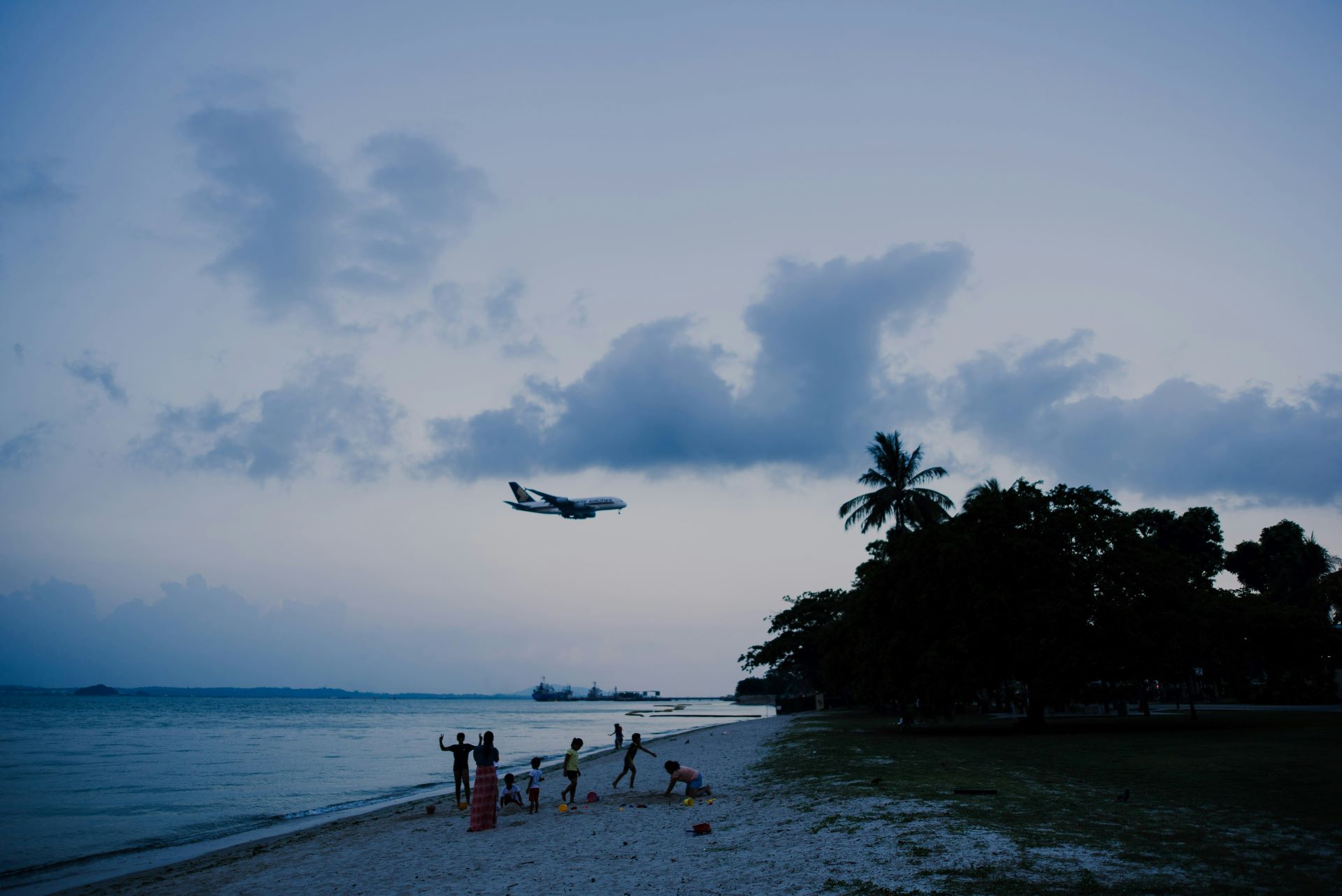 air-travel-as-the-lifeline-of-island-resort-tourism-2