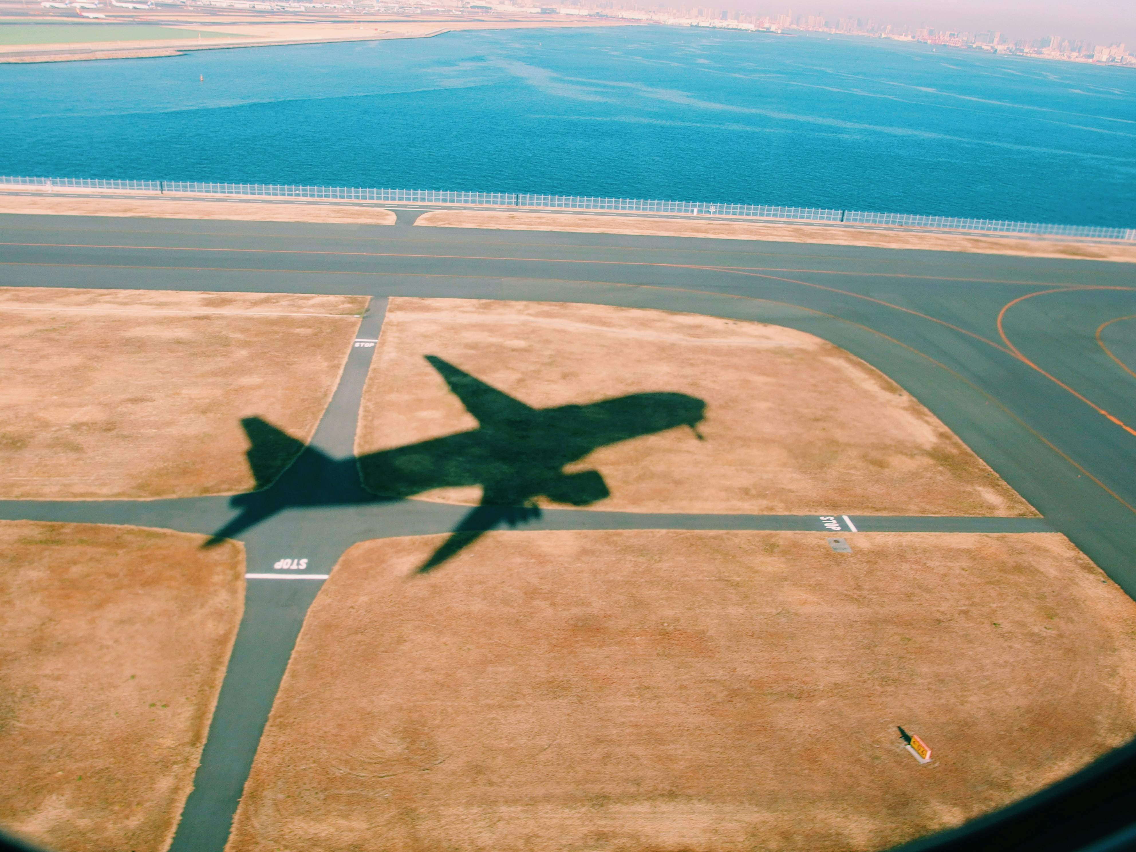 Your Next Destination in the Air How In‑flight Entertainment Fuels Travel Desire-2