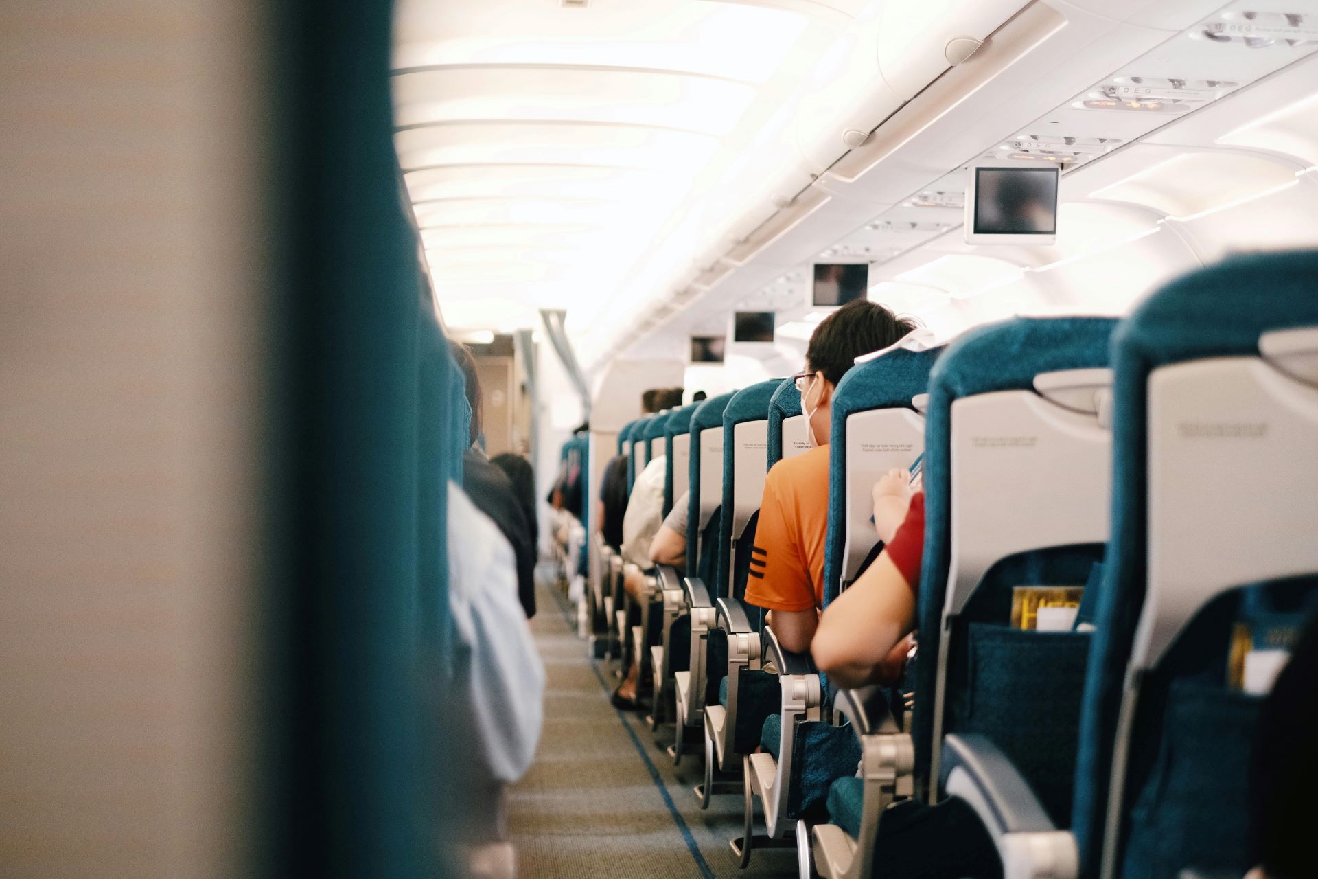 inside-commercial-flight-classes-comfort-cost-and-choice