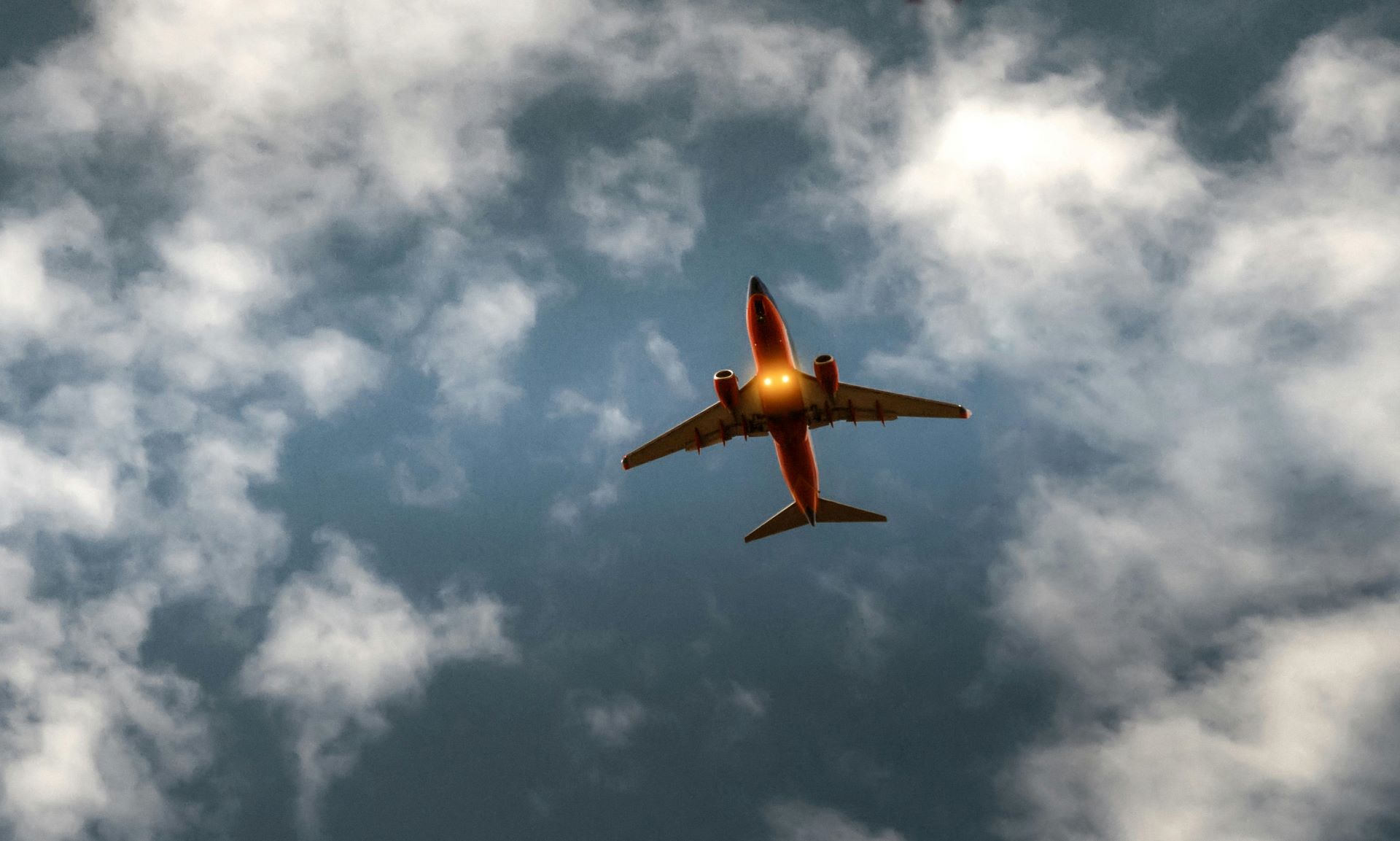 romantic-airline-getaways-luxury-flights-for-couples-2